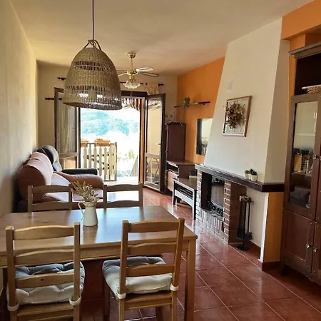 Duplex La Valle Ordesa-ainsa Tatil Evi